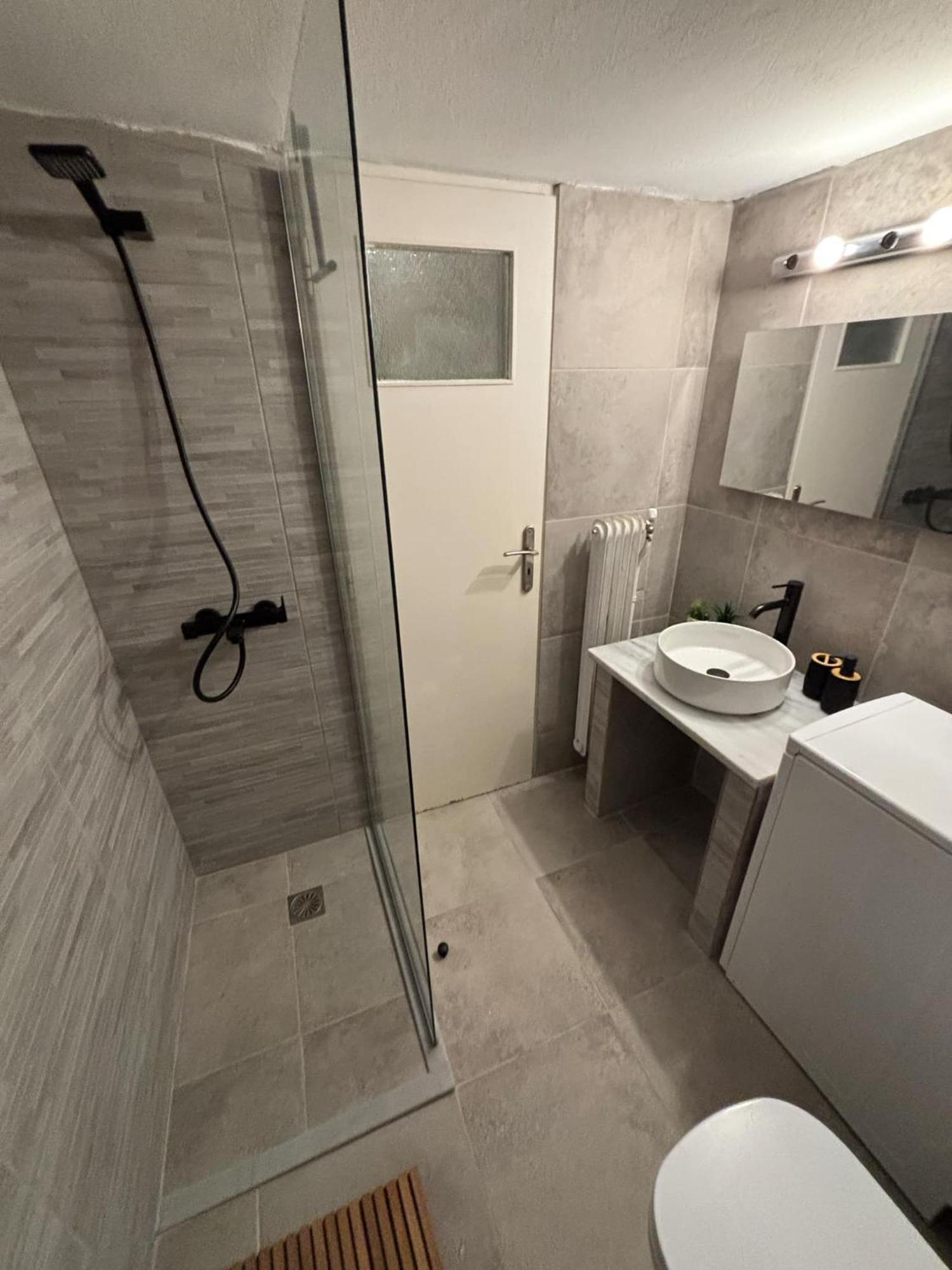 Appartamento Katehaki Metro Flat Atene Esterno foto